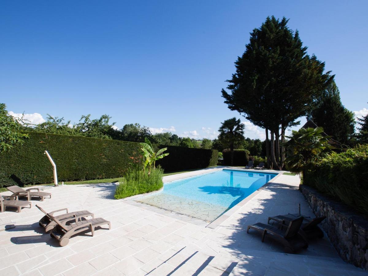 Domaine Du Manoir Bed and Breakfast Les Avenières Eksteriør billede