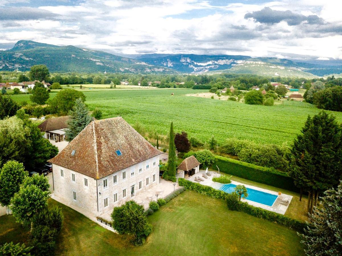 Domaine Du Manoir Bed and Breakfast Les Avenières Eksteriør billede