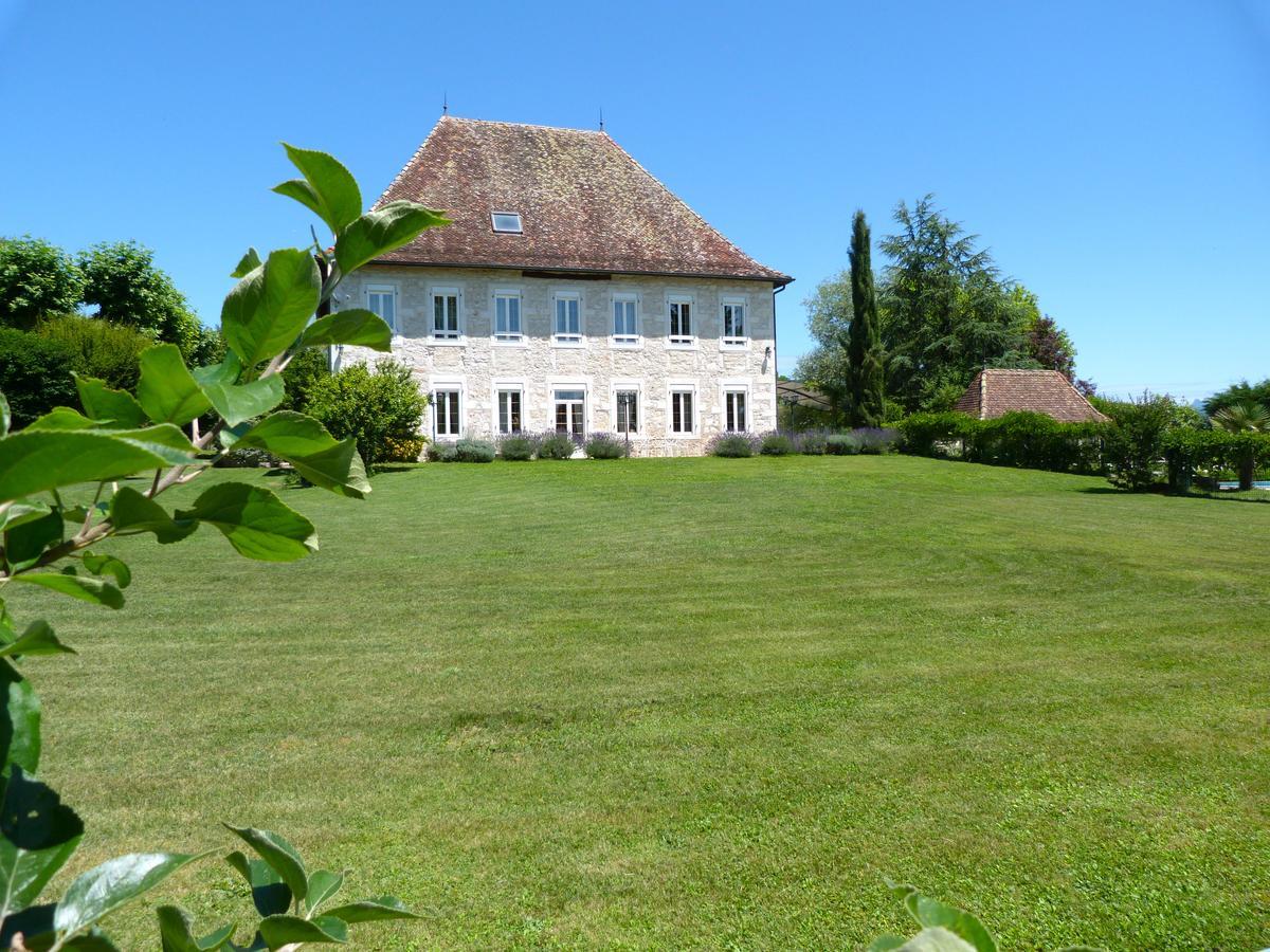 Domaine Du Manoir Bed and Breakfast Les Avenières Eksteriør billede